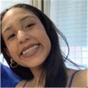 Me defino como una persona agradable y voy a dar clases a niños 