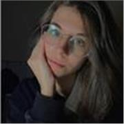 Studentessa offre ripetizioni di italiano, storia e inglese