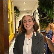 Élève en 3e année d'école d'ingénieur à l'INSA de Rennes donne des cours de Mathématiques