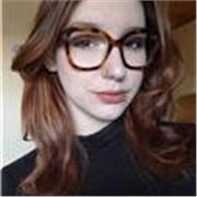 Prof débutante d'anglais, disponible dans la région de Bourges (18) 