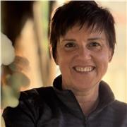 Traduttrice e interprete con trentennale esperienza offre lezioni private a qualunque livello