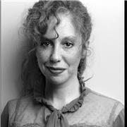 Laureata in Storia e Filosofia e in Psicologia con certificazioni di Inglese e Francese impartisce lezioni di materie umanistiche e di lingue a studenti e studentesse di ogni ordine e grado e aiuto compiti primaria e secondaria di primo grado. Disponibile