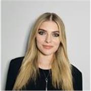 Student life coach helping university students build confidence, structure and achieve their goals