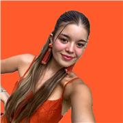 Estudiante de universidad titulada con el First Certificate de Cambridge y con experiencia dando clases de inglés particulares