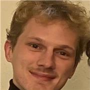 Étudiant proposant cours de Maths, Histoire et langues