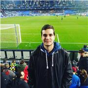 Profesor de matemáticas estudiante de ingeniería apto para todas las edades. Bachiller incluido