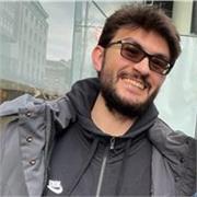 Studente universitario offre aiuto con i compiti per ragazzi/ragazze dalle elementari alle superiori