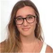 Graduada en Economía en inglés. Trabajando por las mañanas y dando clases a niños por las tardes