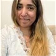 English teacher. Can teach grammar and vocabulary. Speaking training is also possible