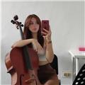 Profesora de violonchelo ofrece clases tanto online como presencial