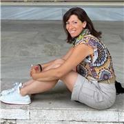 Hi! I am a native Italian tutor graduated in Linguistic Mediation and specialized in L2 teaching.I welcome students of all levels