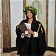 Laureata magistrale in  International Relations , con 5 anni di esperienza studio in inglese, babysitting in lingua e ripetizioni