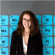 Estudiante del Grado en Química muy responsable, proactiva y con mucha paciencia dando clase para que quede todo bien claro. 