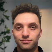 Aide en soutien scolaire à distance, avec une grande connaissance du Français et Anglais.