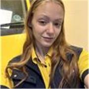 Aún una estudiante en consolidación continuo ampliando mis contenidos por lo que soy muy buena profesora para la ESO o 1 de bach