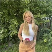 profesor de apoyo en clases de ingles a niños