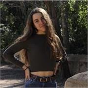 Estudiante de universidad da clases de repaso infantil y primaria!