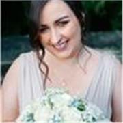 Biology tutor with 16 years of real-work laboratory experience, specializing in biomedical science, providing remote lessons. 