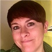 Appassionata di inglese e materie umanistiche offre supporto!