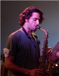 Diplomato in conservatorio offre lezioni di clarinetto e sassofono, jazz e classica