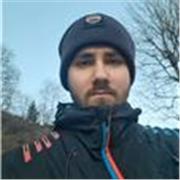 Sono un ragazzo universitario laureato che studia filosofia, psicologia, antropologia, e tutte le materia umanistiche annesse. Se aveste bisogno di un' aiuto da remoto, io sono disponibile.