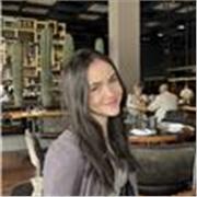 Estudiante de Farmacia que imparte clases de apoyo a primaria, ESO y bachillerato, adaptadas al nivel y necesidades de cada alumno