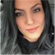 Profesora de Literatura lengua castellana redacción . Con buenas técnicas para mantener la atención y de manera didáctica.y entretenida