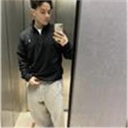 Offro lezioni di Diritto data la mia passione per questo e il mio studio universitario in giurisprudenza 