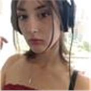 Studentessa liceale offre ripetizioni e/o aiuto compiti per varie materie per ragazzi dalle elementari fino alla terza superiore