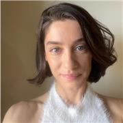 Médico, Actriz y profe de Interpretación, me gustaría dar clases de biología y toda la rama sanitaria e interpretación en Madrid