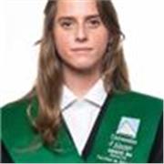 Graduada en educación infantil y estudiante de educación primaria, da clases de repaso a niveles de primaria y ESO