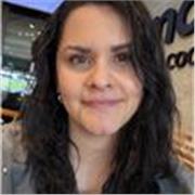 Maestra con conocimientos en Negocios Internacionales y Administración