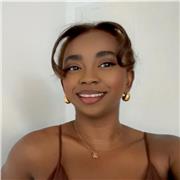 Französische Muttersprachlerin bietet Online-Französischunterricht für Anfänger aus Berlin