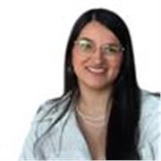 Docente de Literatura y Lengua castellana, apasionada por la pedagogía. 
Ofrezco conocimientos prácticos en los diferentes niveles de la lengua, la lectura y la escritura con el fin de generar una competencia comunicativa y crítica de la lengua