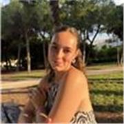 Profesora de apoyo escolar para Educación Primaria, con clases personalizadas y entretenidas de todas las asignaturas.