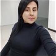 Enfoque en Comunicación: Te enseño a expresarte con claridad, fluidez y estrategia en entornos reales.