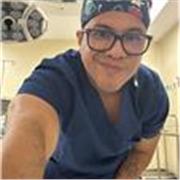 Pedagogo especializado en capacitar alumnos para mejorar calidad en exponer temas, ganar confianza en sí mismo y dejar su huella