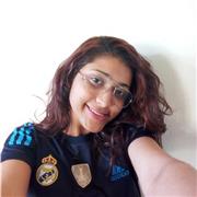 Portugués de Brasil es lo que yo puedo enseñar, limpió y cocino también, tengo cursó de comidas típicas y estrangeira