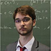 Etudiant en ingénierie je donne des cours en mathématiques et physique-chimie. Niveau primaire, collège et lycée