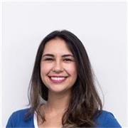 Professora de redação com mais atuação de mais de 10 anos com os maiores vestibulares do país e Enem