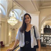 Profesora de educación básica, con especialidad en lenguaje y comunicación