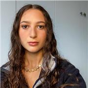 Mia
