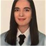 Experta en lengua española, inglesa y francesa, ofrece clases particulares para primaria y ESO de esas tres asignaturas