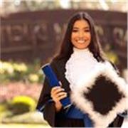 Professora de biologia para ensino fundamental e médio