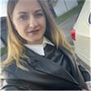 Englischlehrer für alle Altersgruppen und Niveaus, energisch und charismatisch.