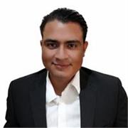 Profesor de Español especializado en gramática, redacción y comprensión lectora con enfoque práctico