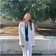 Soy estudiante de psicología en la universidad URV. Imparto clases particulares a alumnos de primaria y secundaria