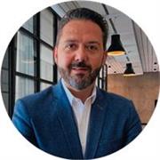 Especialista en marketing on line con más de 20 años de experiencia.