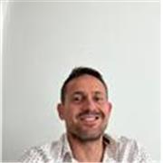 Italien natif disponible pour conversations et cours d'italien à tous niveaux.