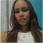 Durante as aulas, ajuda com: Explicação de conteúdos de matemática, Resolução de exercícios, Preparação para provas, Reforço escol